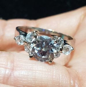 14K CZ WHITE GOLD ENGAGEMENT RING